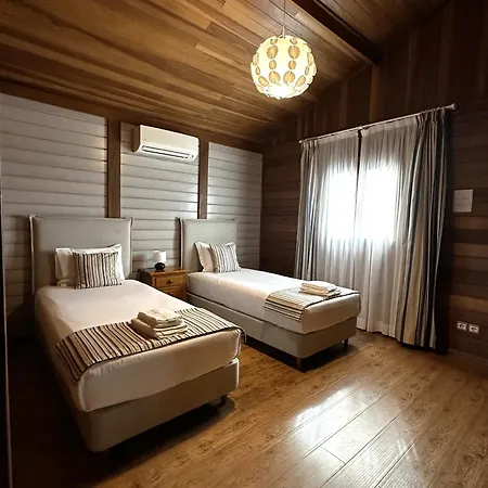 Ericeira Camping * אריסרייה